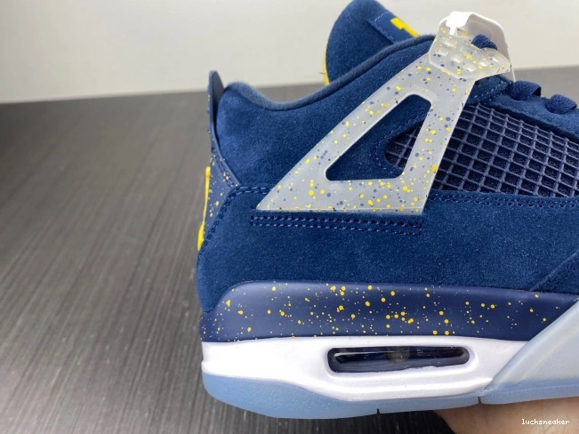 Reps LUCY Jordan Air Michigan Retro AJ4-1036660 4 (PE) 0810